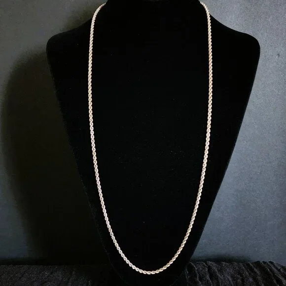 Vintage Sterling Silver Italian Unisex 30 inch 24 grams Rope Chain Necklace